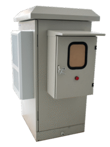 ODC Cabinet Outdoor Custom 20U tertutup dengan KWH Box terpasang.